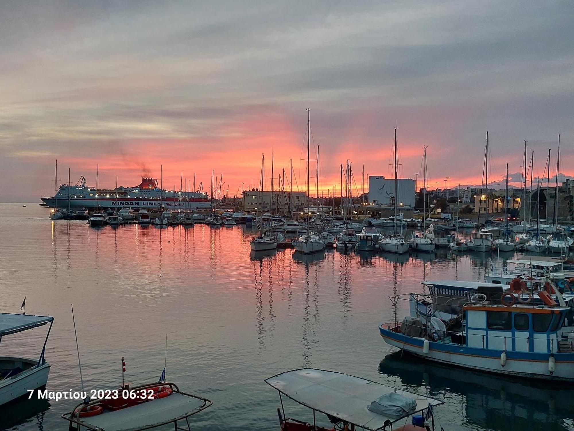 House In Heraklion City Center 外观 照片